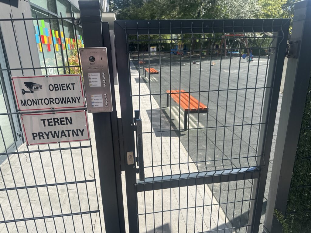 Zamów naszą firmę świadczymy usługi w pełni domofonu montażu i serwisu, mobilny serwis warszawa jest gotowy.