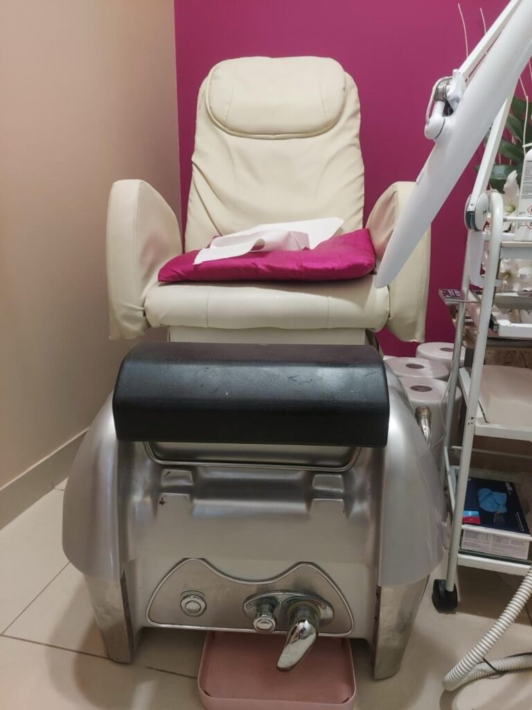 Fotele masujące naprawa + Dentystyczne i Podologiczne