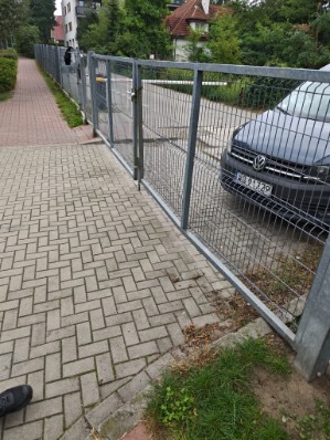 Zawiasy Spawanie Brama, Dorobimy zawiasy do bramy w Warszawie z dojazdem do klienta. Mobilny Spawacz Warszawa.