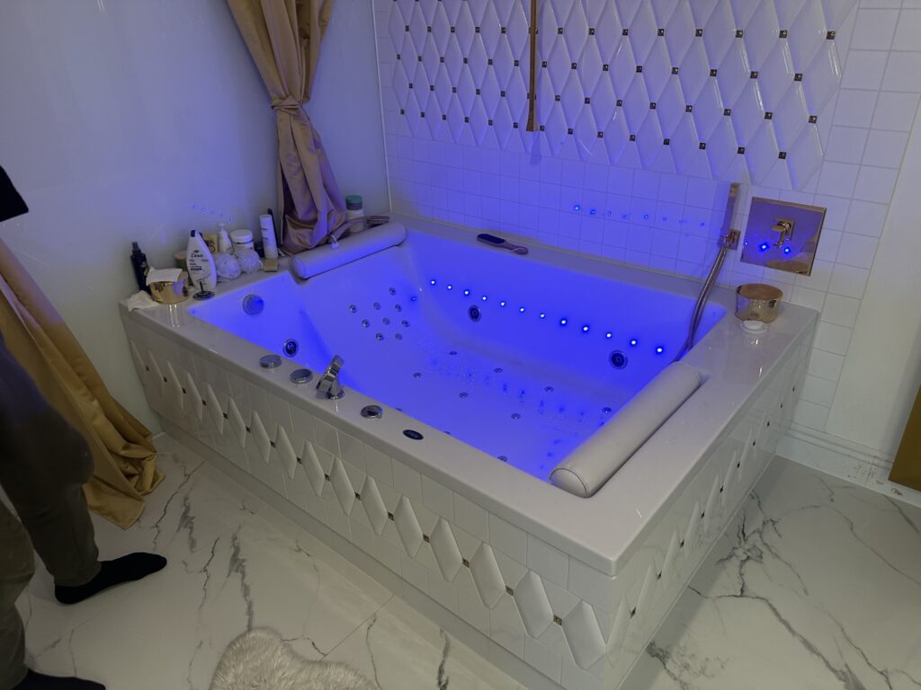 Serwis, Montaż i Naprawa Jacuzzi Warszawa