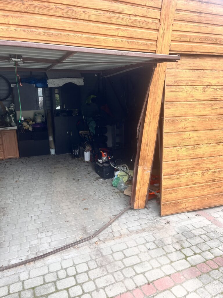 Spawanie Garażu & Spawacz do garażu w Warszawie Spawacz Warszawa i okolice – zamów dojazd naprawimy metalowe elementy.