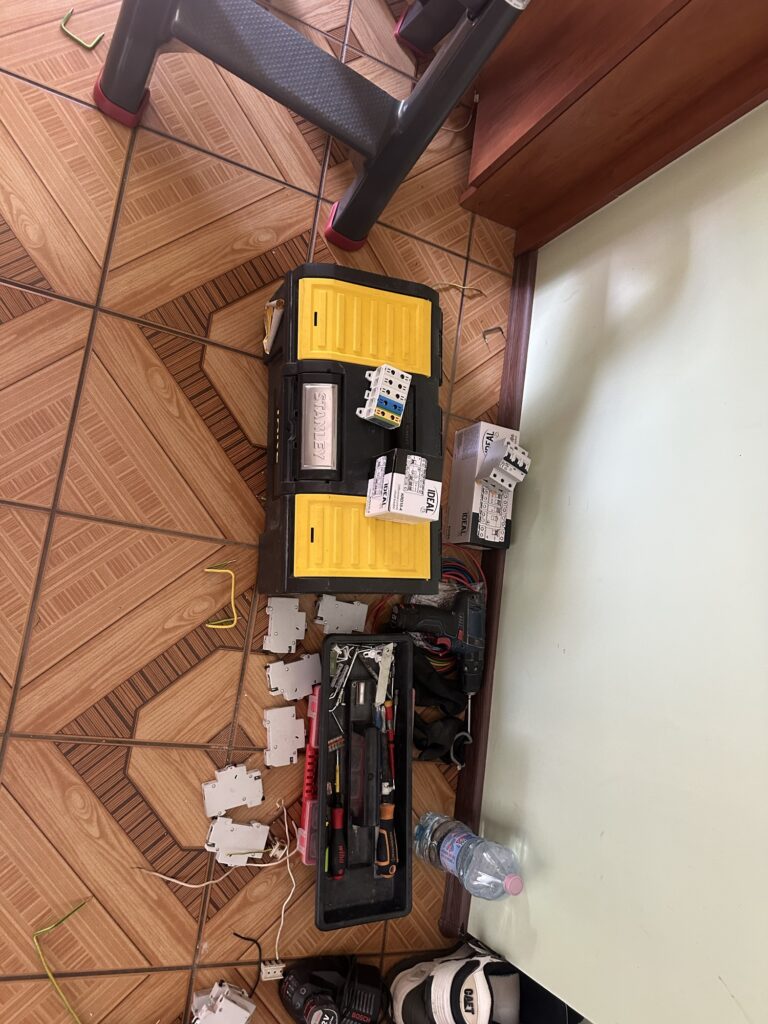 Naprawa elektryki w domu