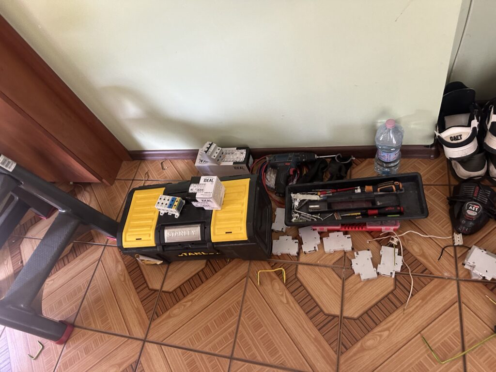 Naprawa elektryki w domu